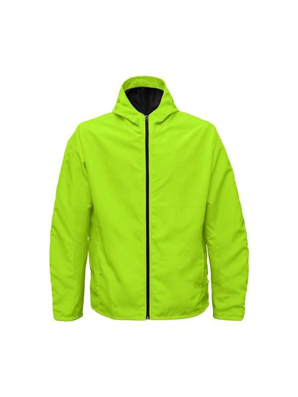 Chamarra rompevientos con gorro color amarillo neón