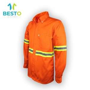 Camisola color naranja con reflejante